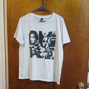 SHEIN White Graphic Tee